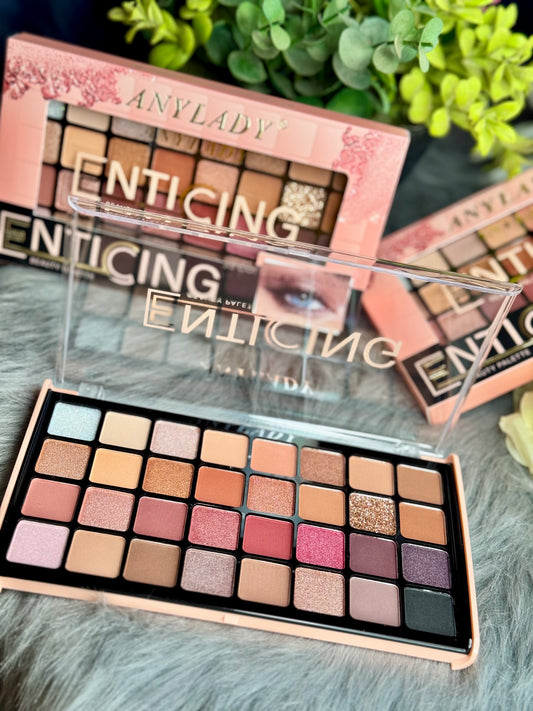 Enticing Eyeshadow - Captivating Shades for Stunning Eyes