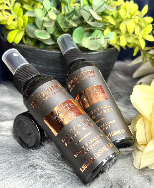 Revolution Matte Fix Setting Spray | Long-lasting Matte Finish - BeautyRevolution